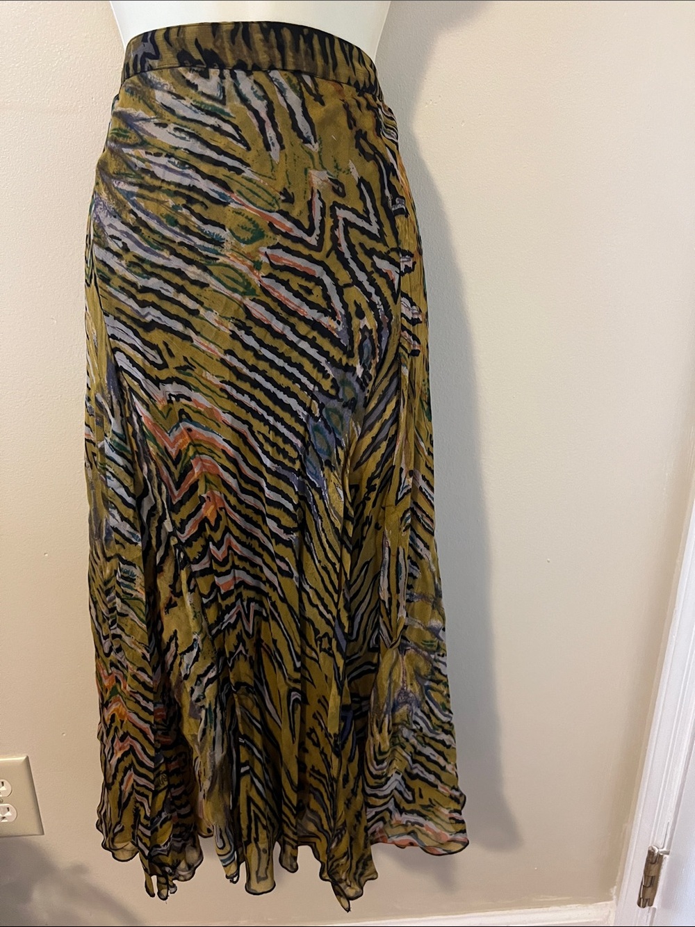Women’s Olive Zebra-Print Flowing Skirt